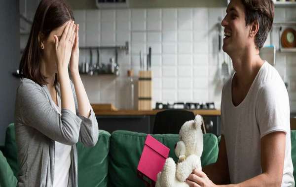Special day for Couples: Now See The Latest Gift Ideas for Teddy Day